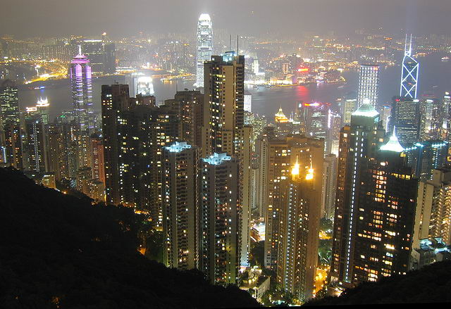 No?n pohled na HK z Victoria Peak