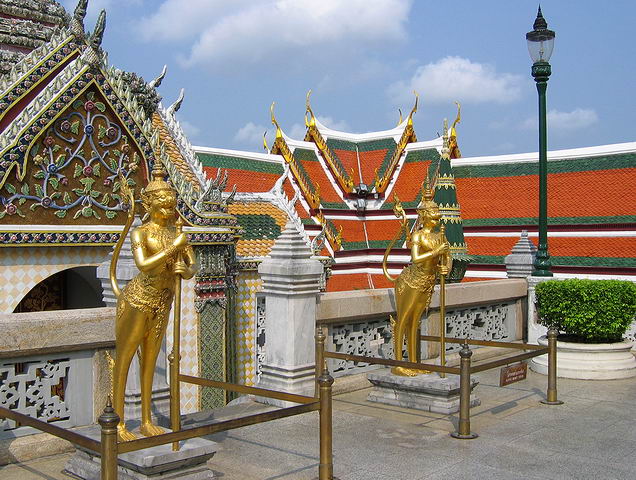 Sochy be Wat Phra Kaew