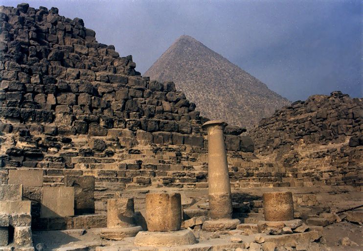 Giza - pyramigy krloven