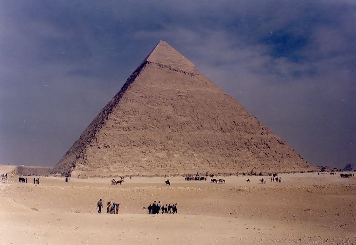? Pyramida