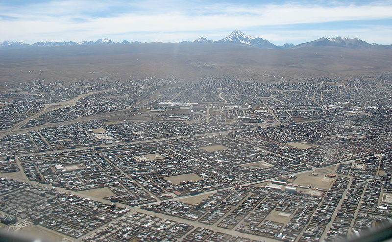 Pohled na El Alto z letadla